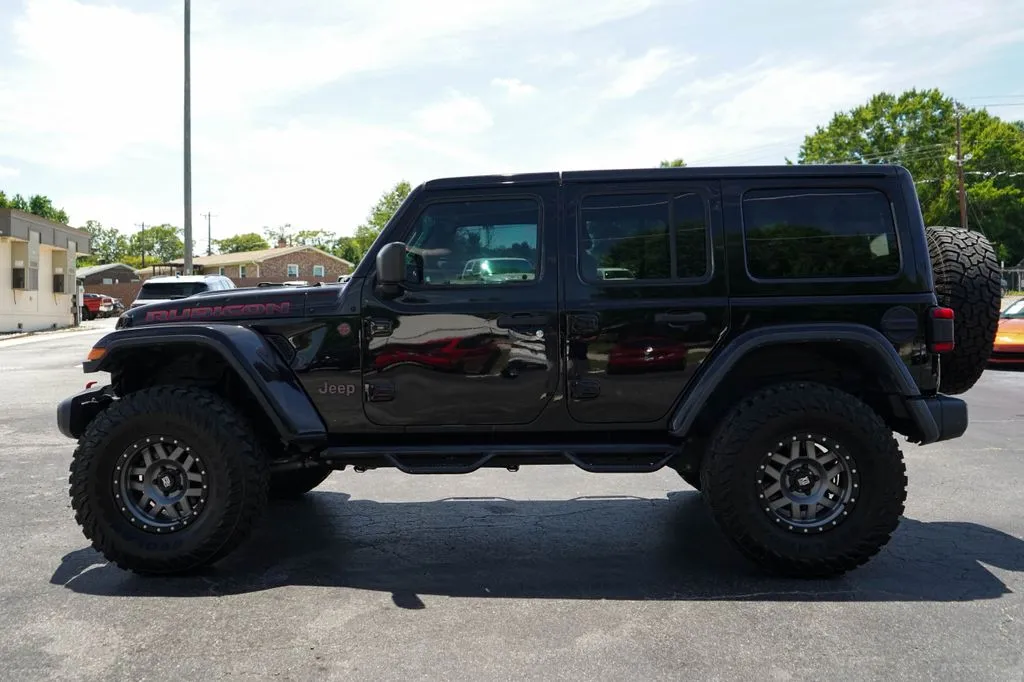 Jeep Wrangler photo 23