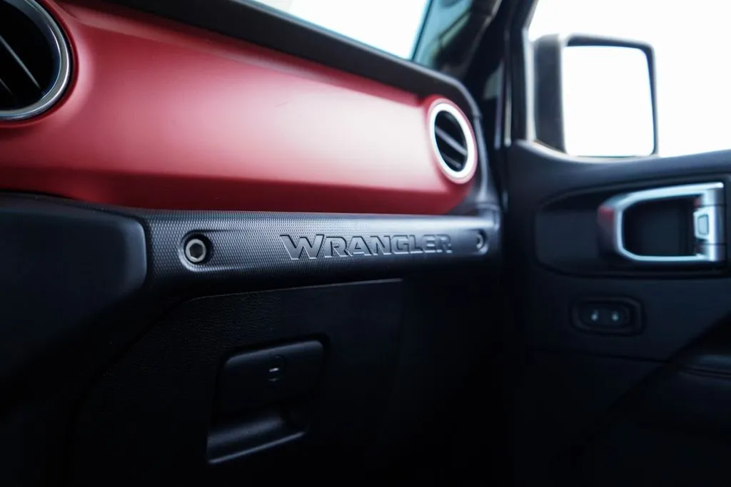 Jeep Wrangler photo 27