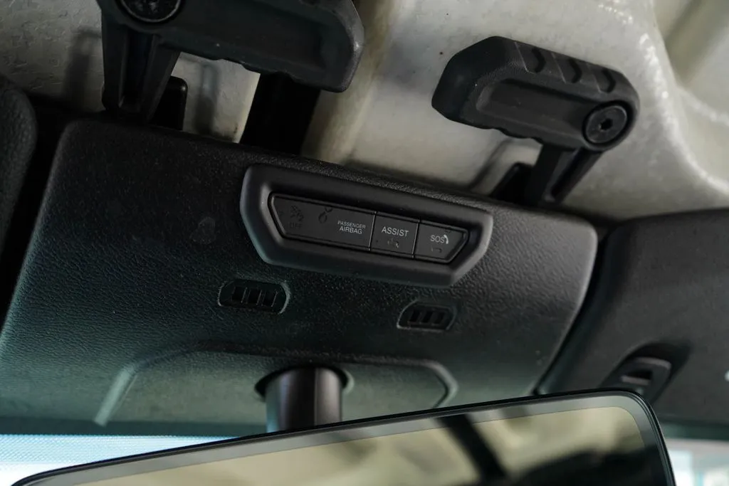 Jeep Wrangler photo 11