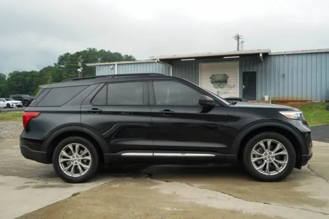 Another view of 2020 Ford Explorer XLT for sale in Moore, SC at TLC Motors