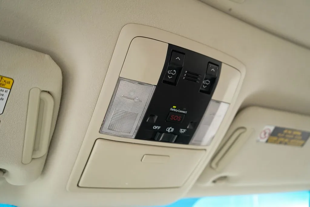 Lexus GX photo 11