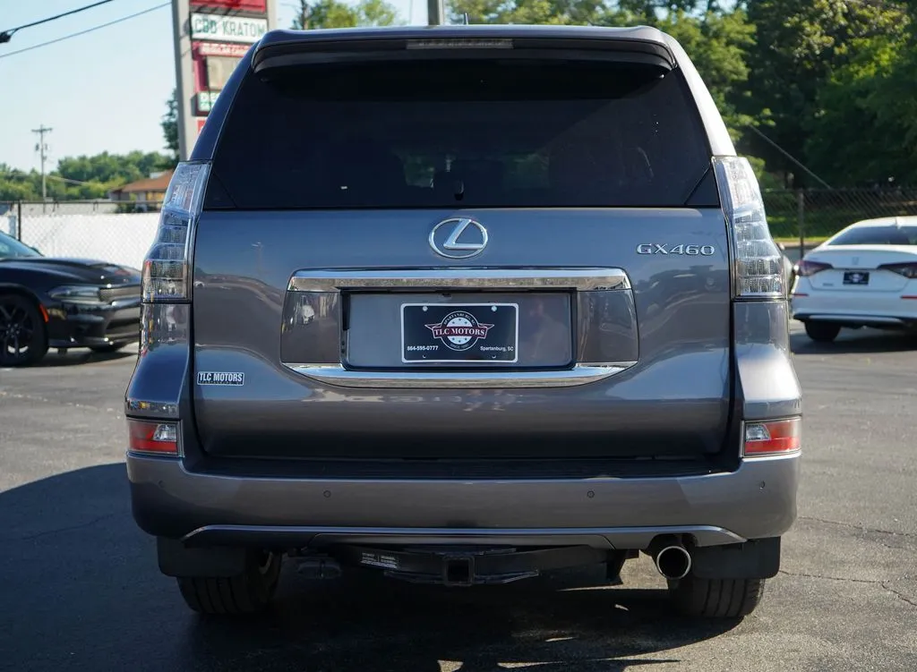 Lexus GX photo 21