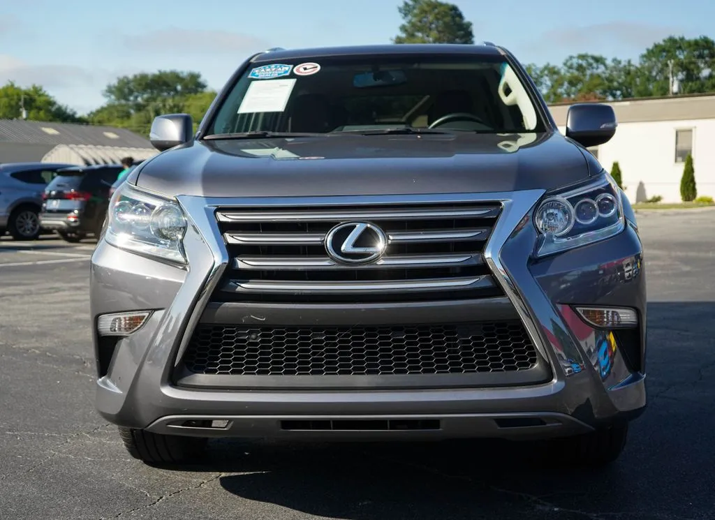 Lexus GX photo 18