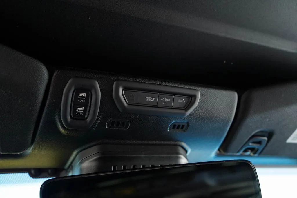 Jeep Wrangler photo 11