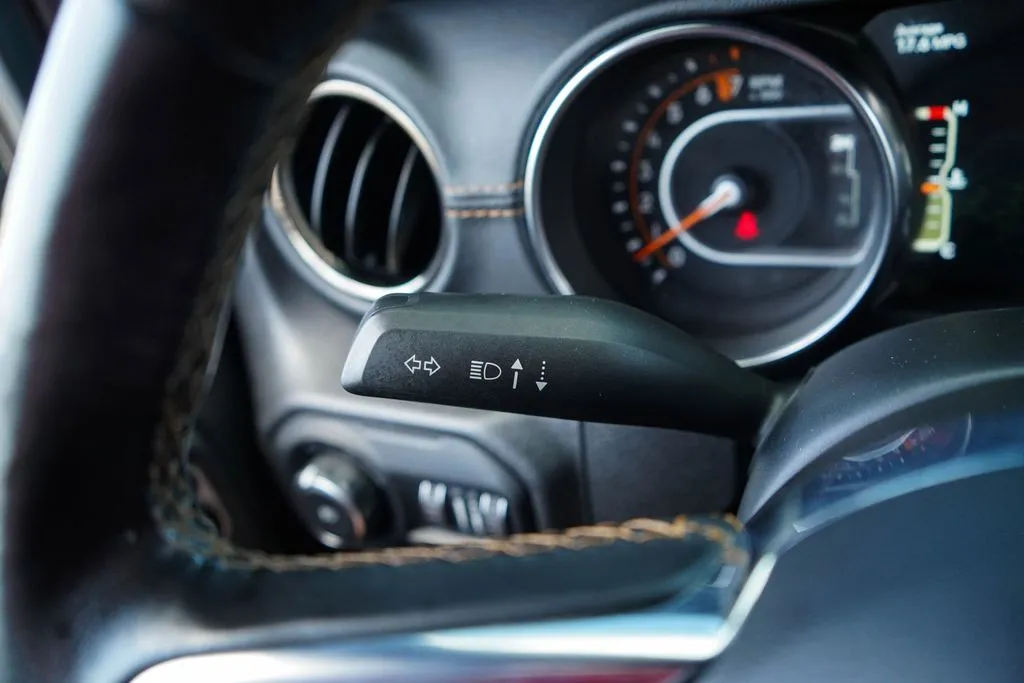 Jeep Wrangler photo 35