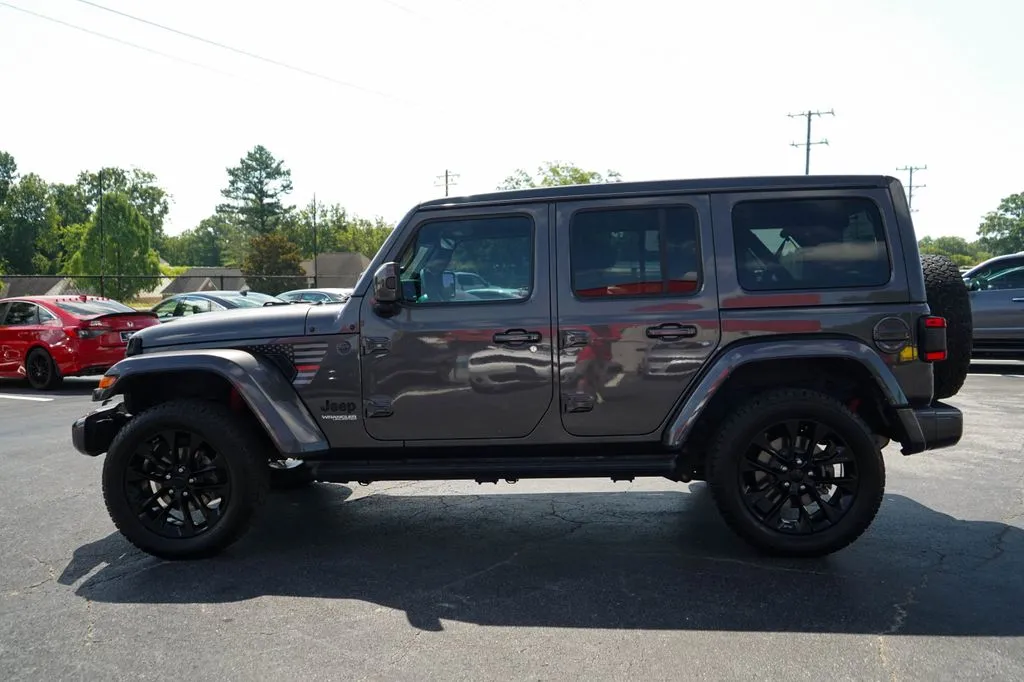 Jeep Wrangler photo 24