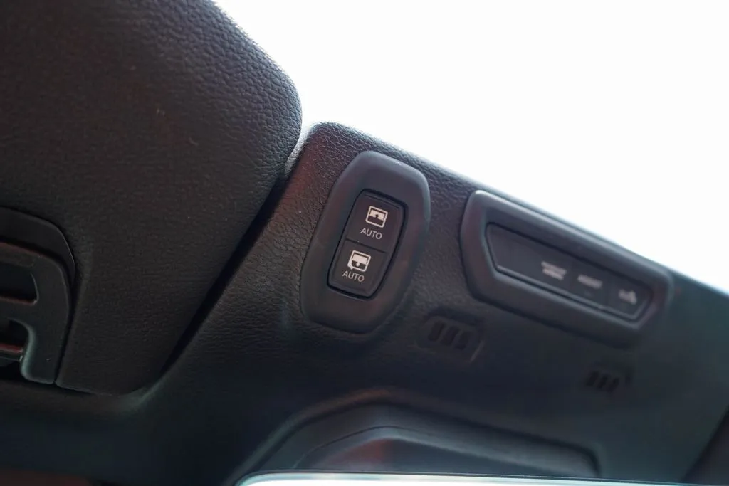 Jeep Wrangler photo 36