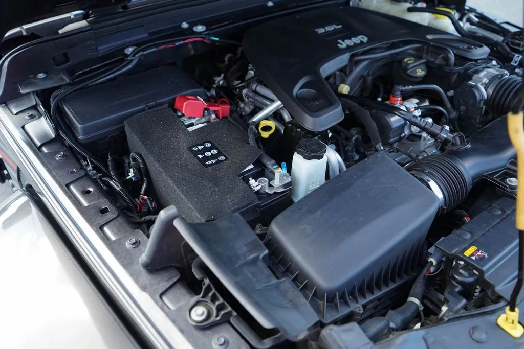 Jeep Wrangler photo 38