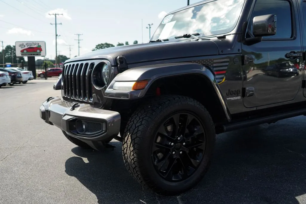 Jeep Wrangler photo 17
