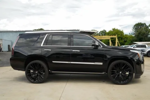 Another view of 2019 Cadillac Escalade Premium Luxury for sale in Moore, SC at TLC Motors