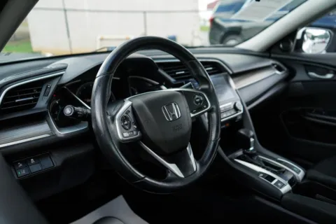 More photos of 2021 Honda Civic EX at TLC Motors, SC