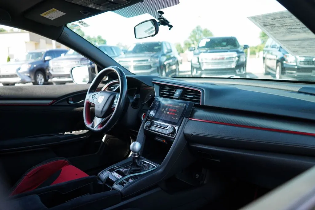Honda Civic Type R photo 14