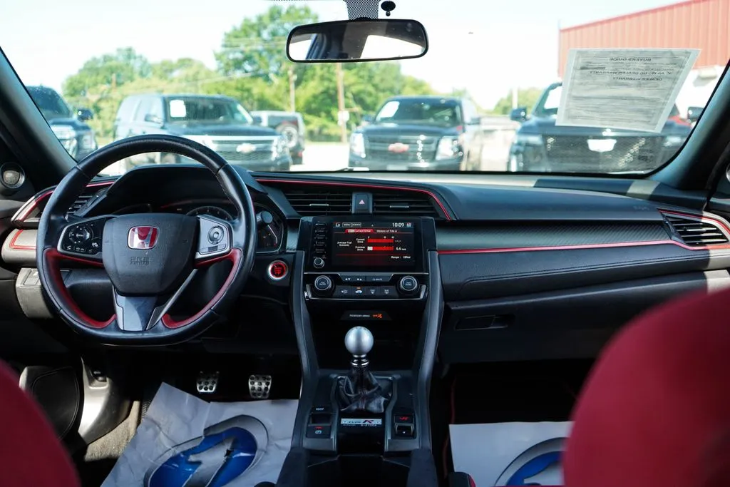 Honda Civic Type R photo 9