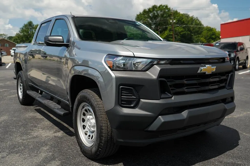 2025 Chevrolet Colorado Work Truck - Photo 38