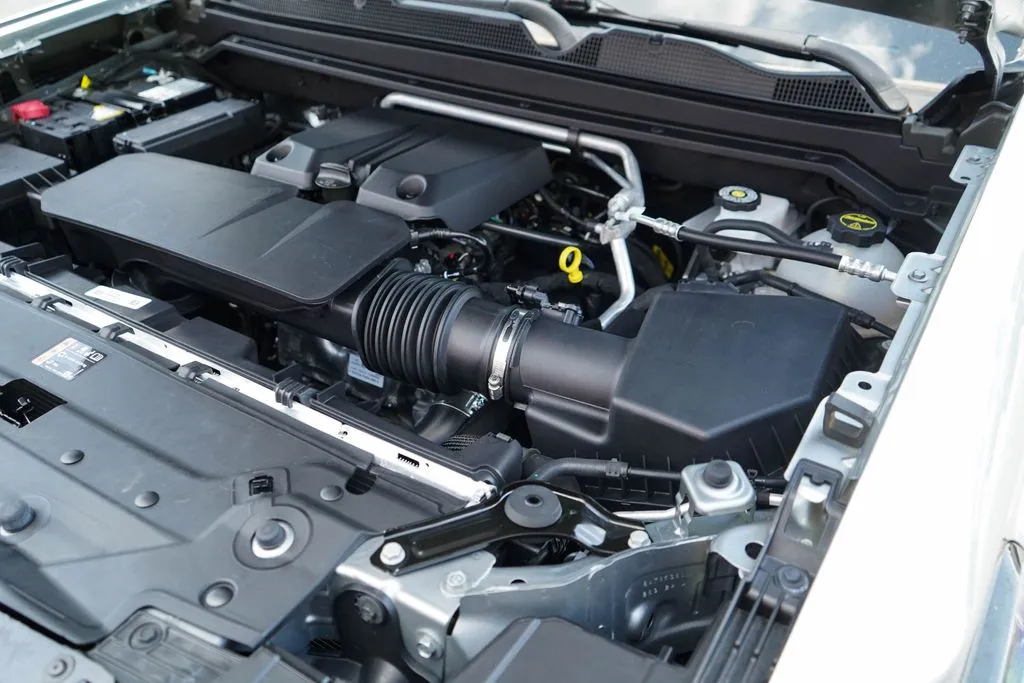 2025 Chevrolet Colorado Work Truck - Photo 37