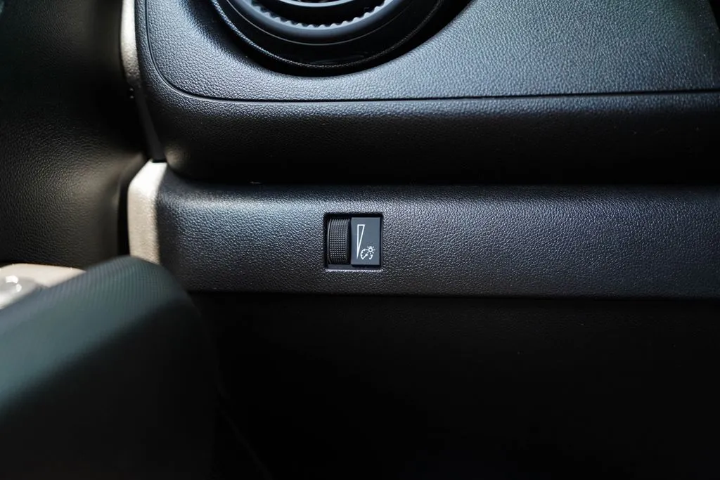 2025 Chevrolet Colorado Work Truck - Photo 32