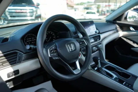 More photos of 2019 Honda Accord LX at TLC Motors, SC