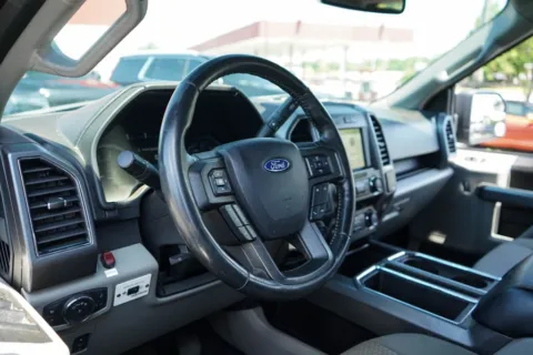 More photos of 2019 Ford F-150 XLT at TLC Motors, SC