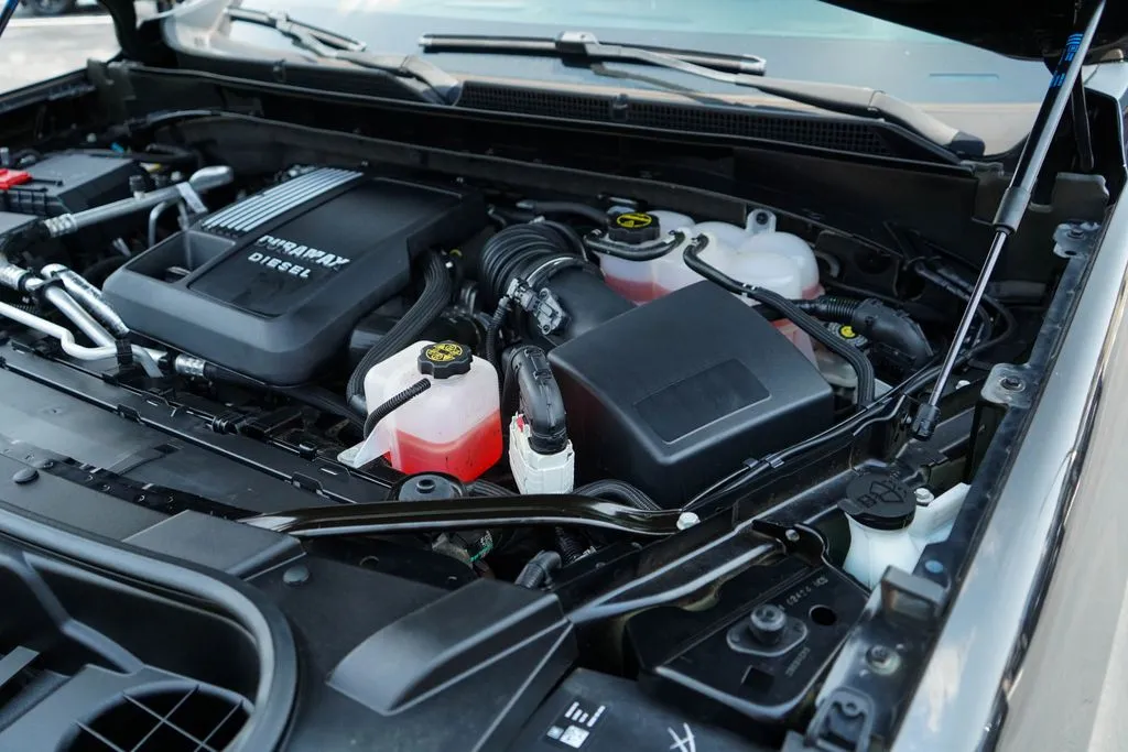 2024 GMC Yukon XL SLT - Photo 38