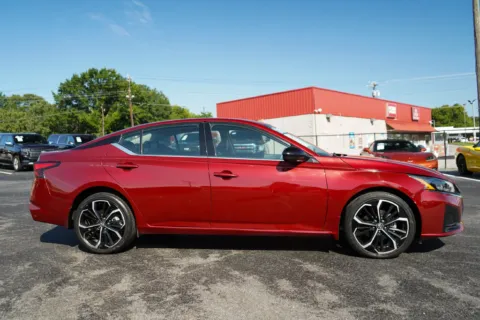 Photos of 2023 Nissan Altima 2.5 SR for sale in Moore, SC at TLC Motors