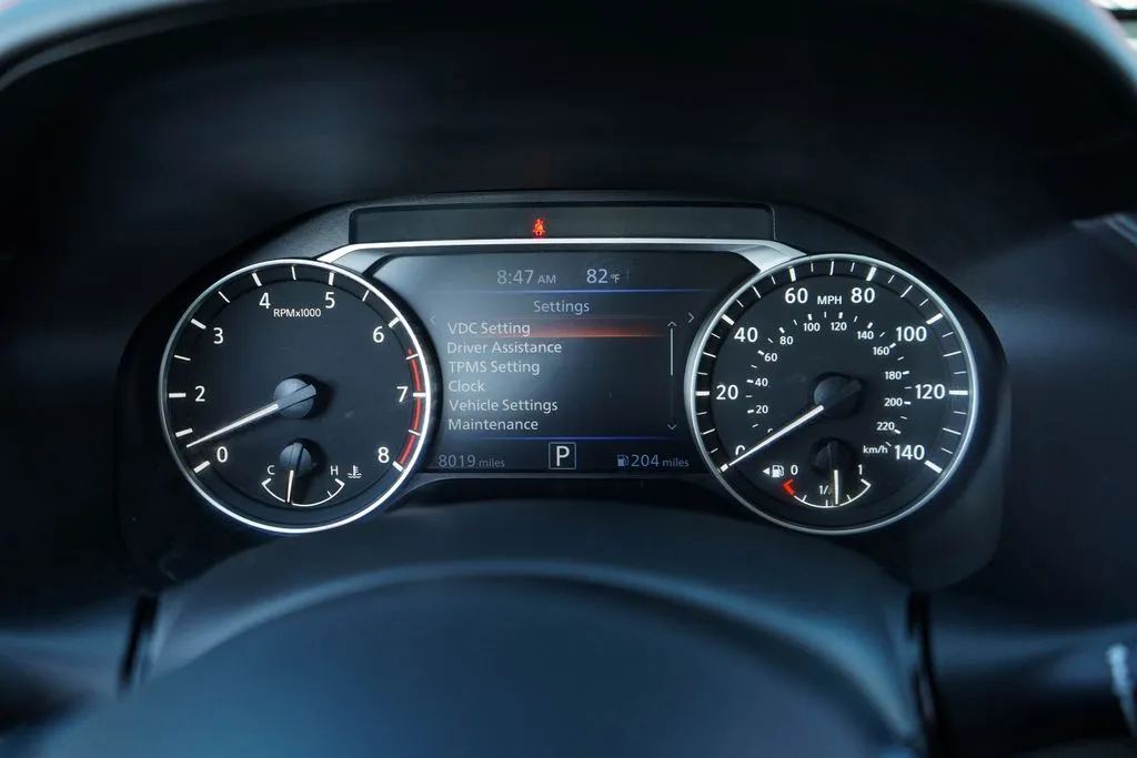 Nissan Altima photo 25
