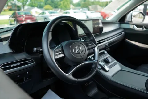 More photos of 2024 Hyundai Palisade SEL at TLC Motors, SC