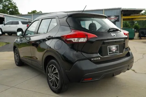 More photos of 2019 Nissan Kicks S at TLC Motors, SC