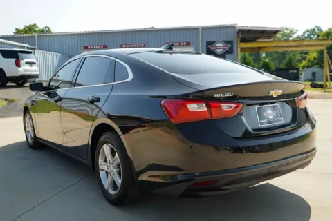 More photos of 2024 Chevrolet Malibu LT at TLC Motors, SC
