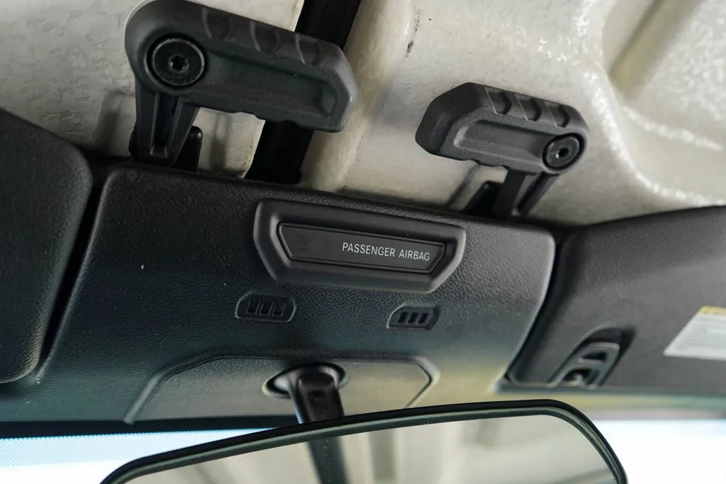 Jeep Wrangler photo 11
