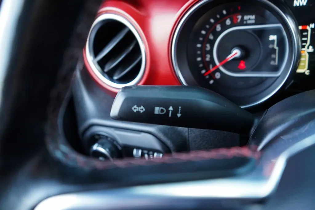 Jeep Wrangler photo 38
