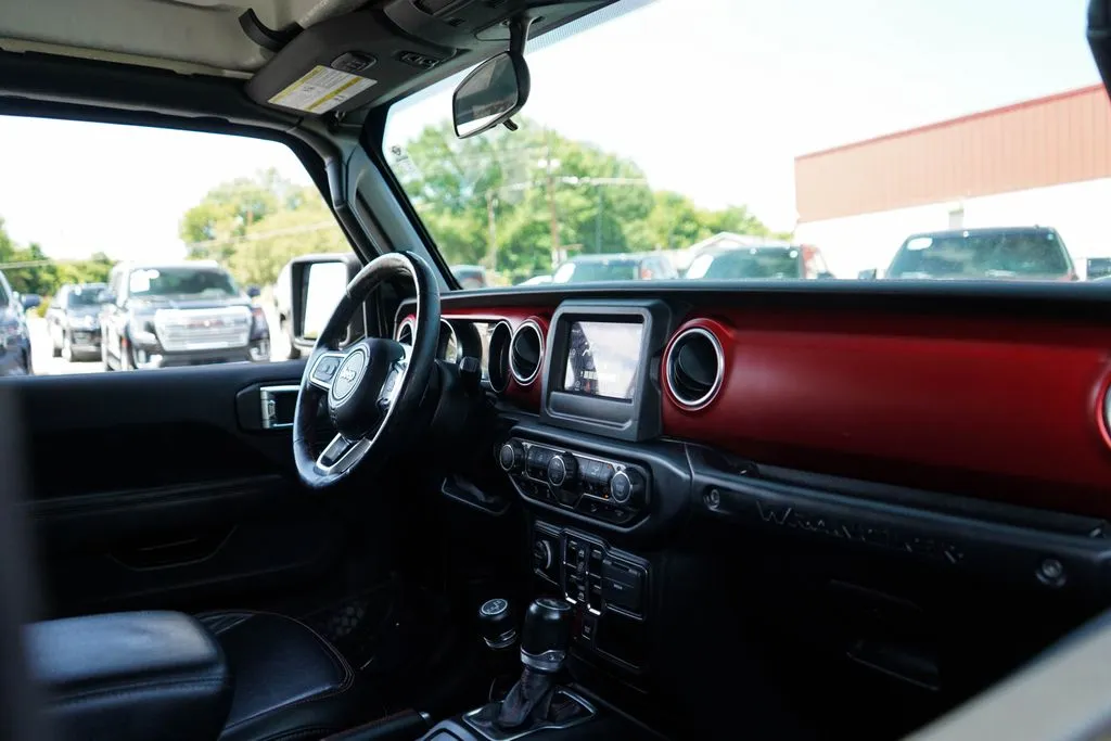 Jeep Wrangler photo 15