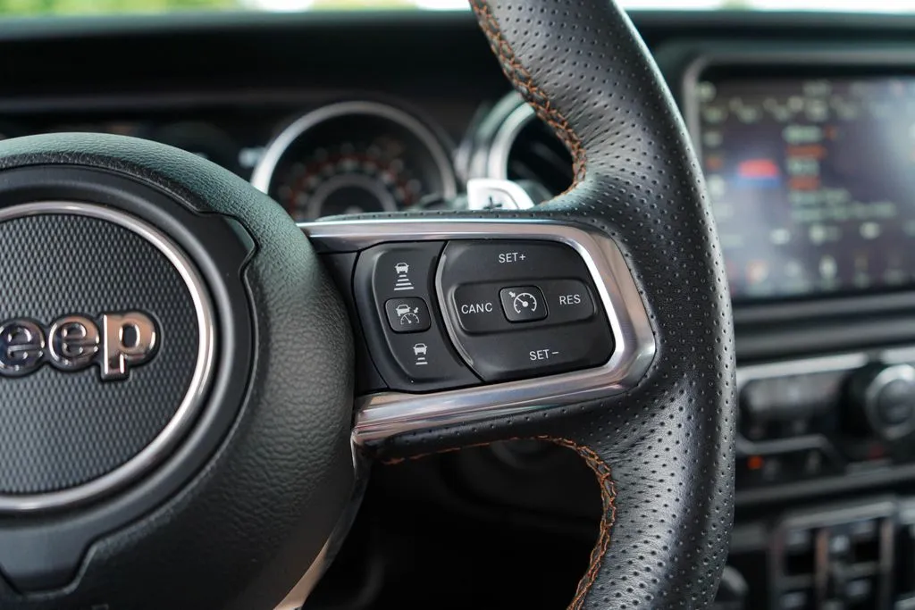 Jeep Wrangler photo 39