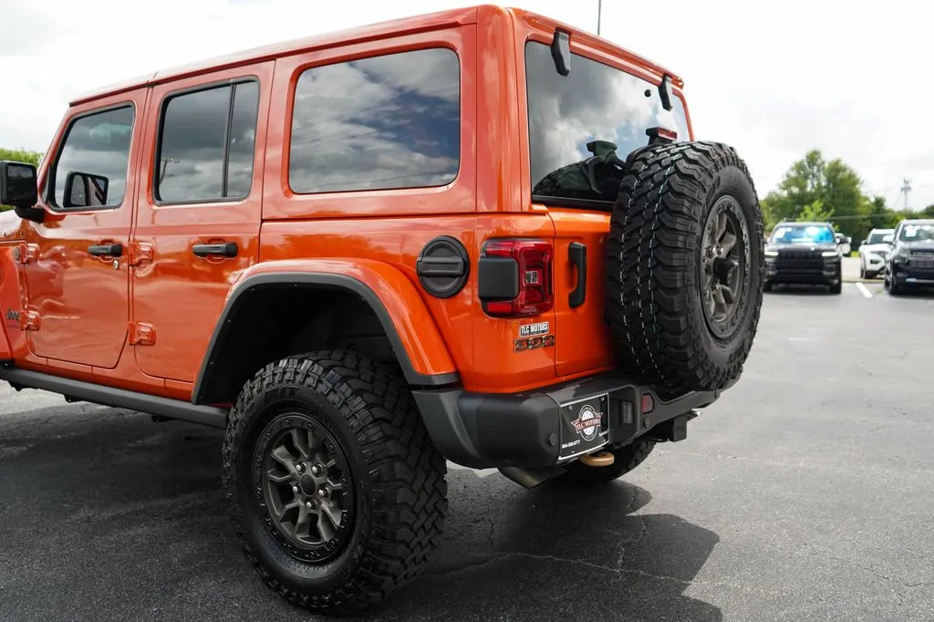 Jeep Wrangler photo 24