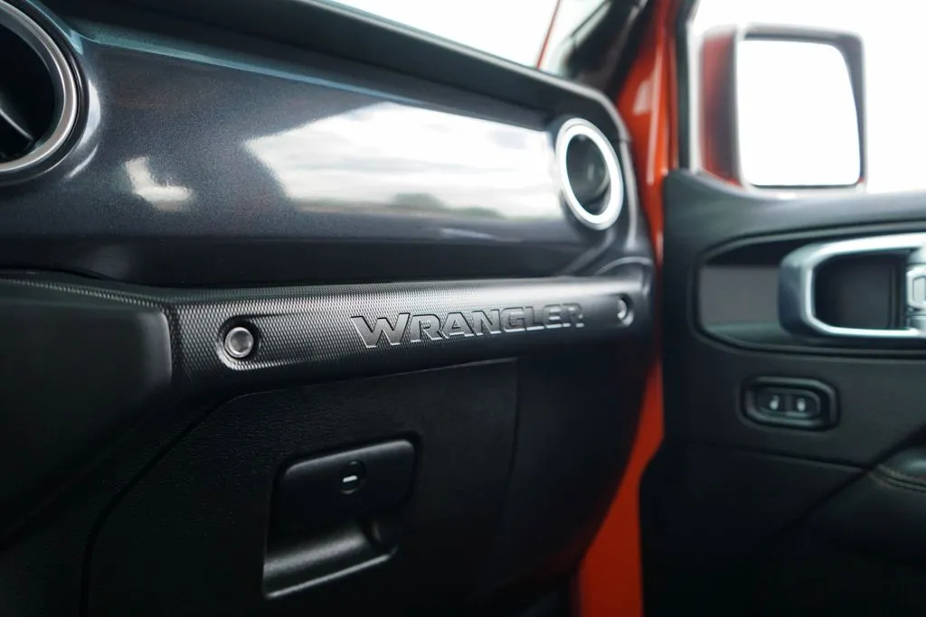 Jeep Wrangler photo 35