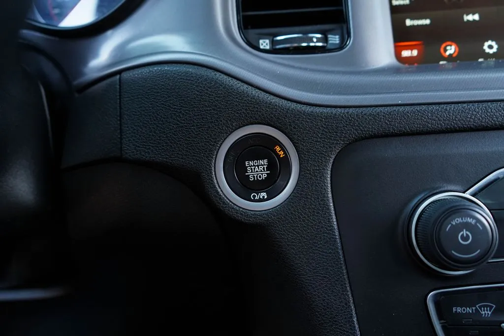 Dodge Charger photo 27