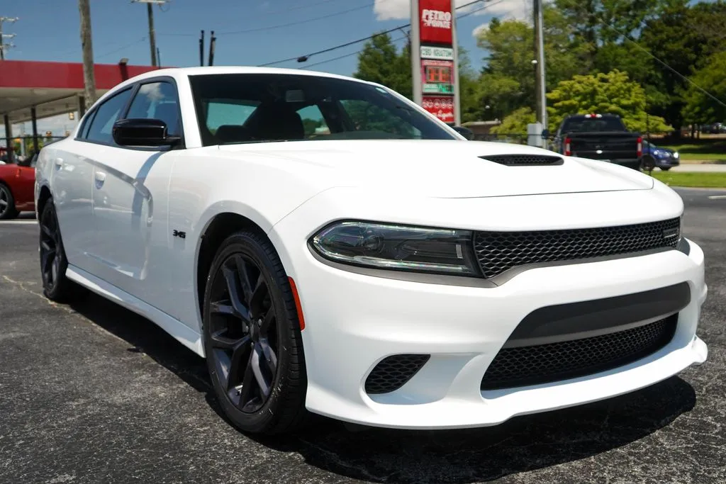 Dodge Charger photo 36