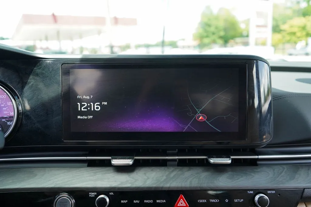 Kia Carnival photo 10