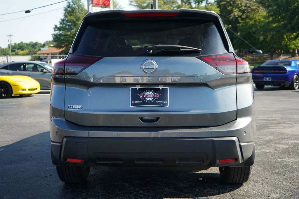 Nissan Rogue photo 19