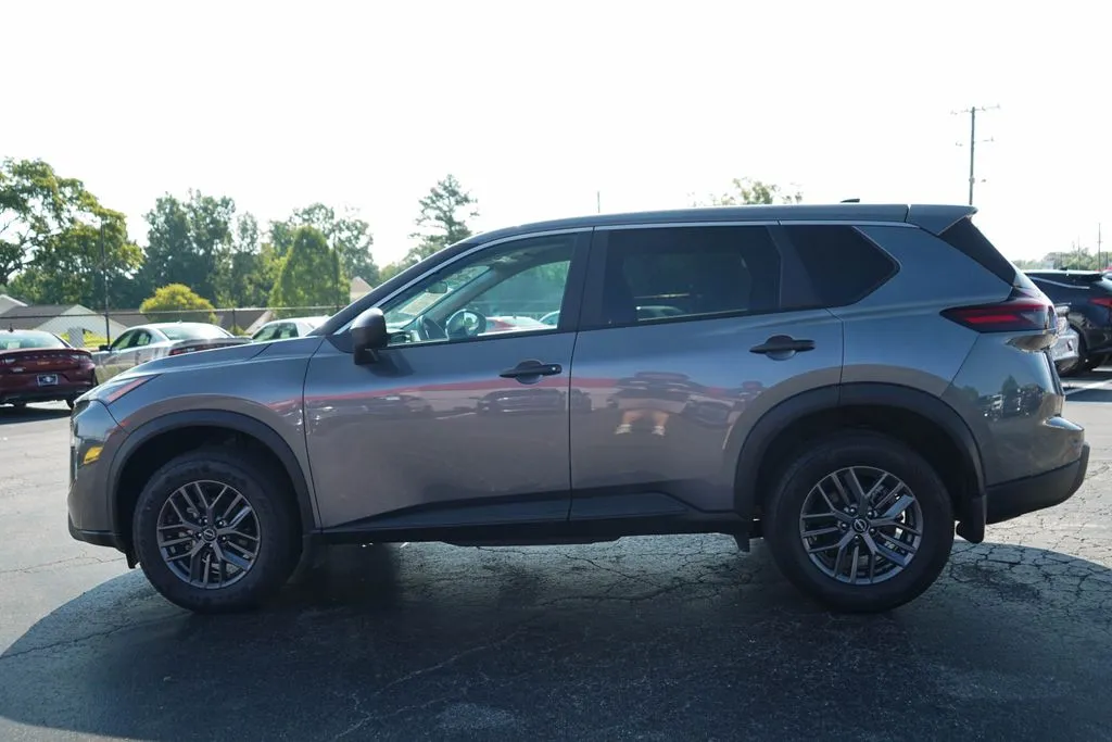 Nissan Rogue photo 23