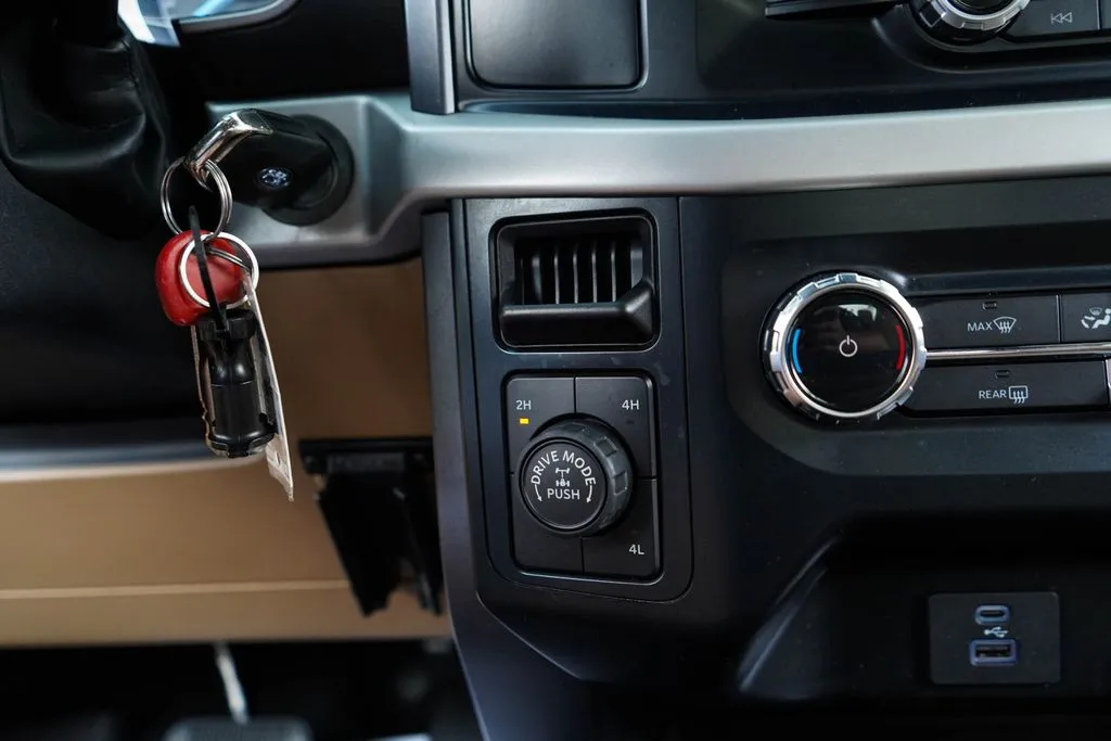 Ford F-150 photo 31