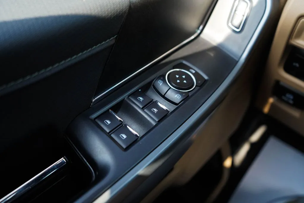 Ford F-150 photo 33