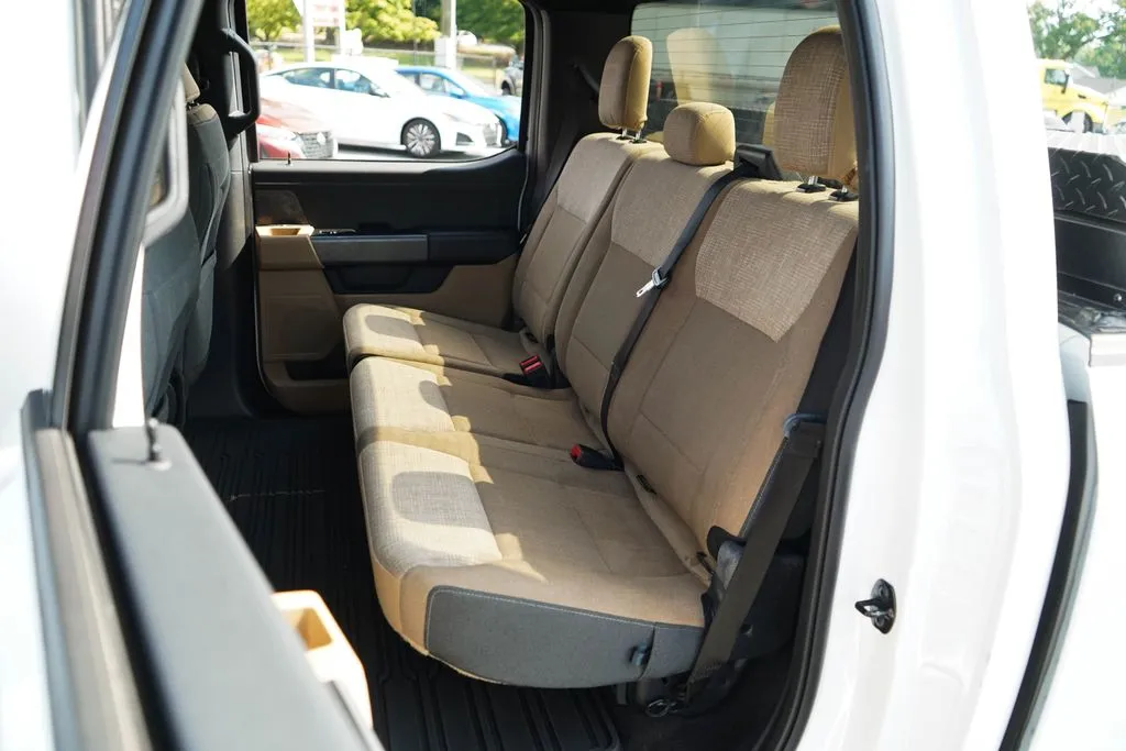 Ford F-150 photo 8