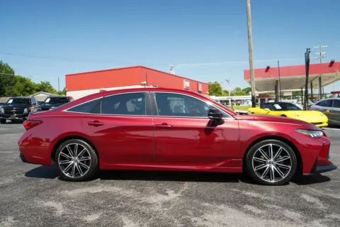 Photos of 2019 Toyota Avalon XSE for sale in Moore, SC at TLC Motors