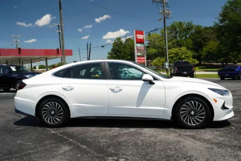 Photos of 2021 Hyundai Sonata Hybrid Limited for sale in Moore, SC at TLC Motors