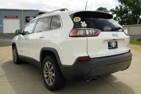 More photos of 2019 Jeep Cherokee Latitude Plus at TLC Motors, SC