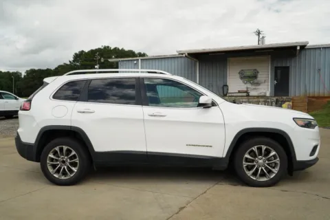 Another view of 2019 Jeep Cherokee Latitude Plus for sale in Moore, SC at TLC Motors