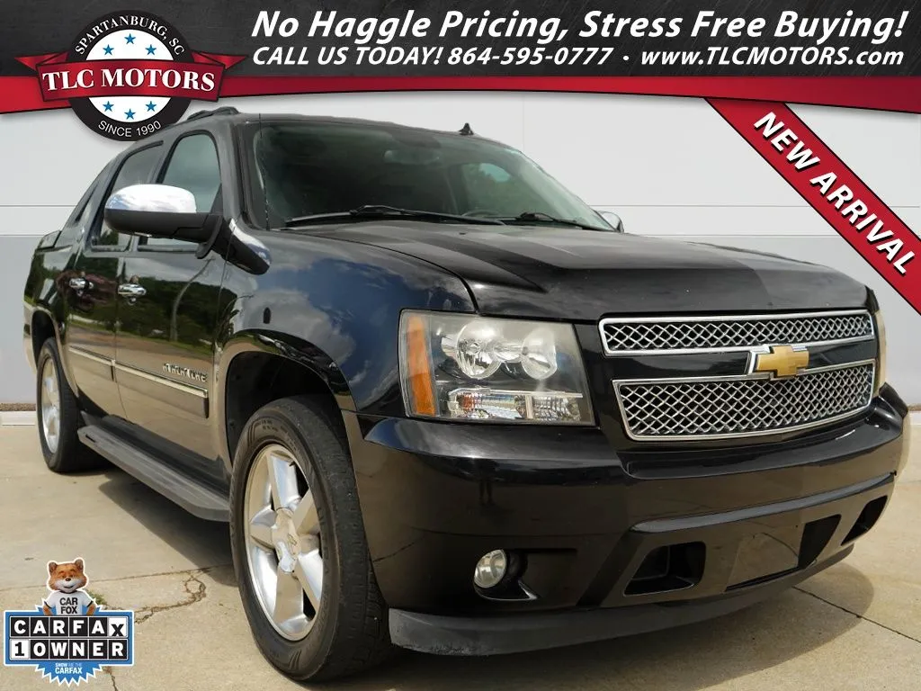 Black 2013 Chevrolet Avalanche 1500 LTZ for sale in Moore, SC