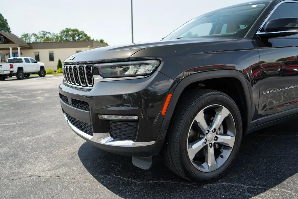 Jeep Grand Cherokee L photo 19