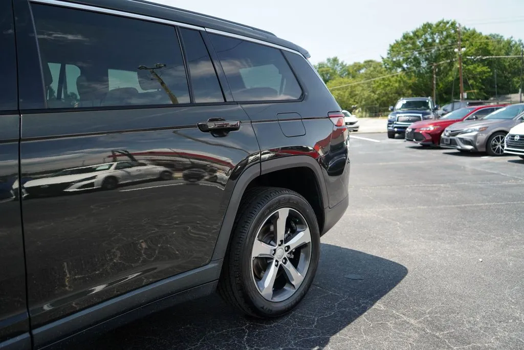 Jeep Grand Cherokee L photo 24
