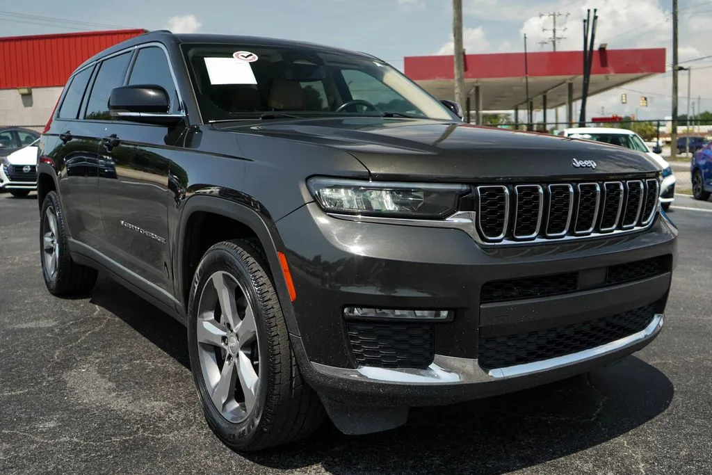 Jeep Grand Cherokee L photo 40